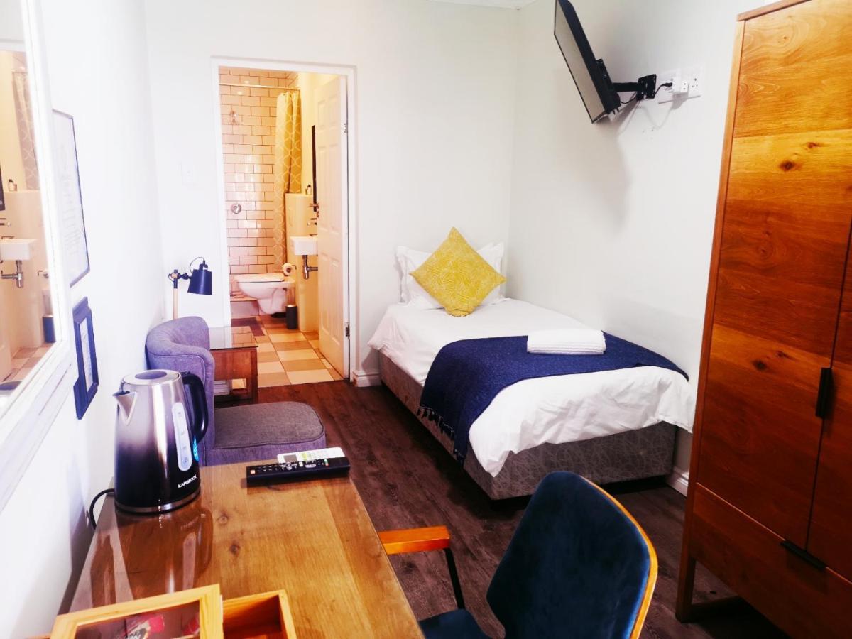 Hotel Essenwood House Durban Esterno foto